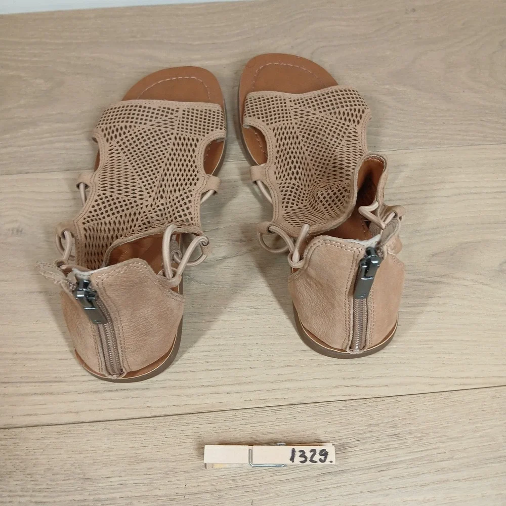 Lucky Brand pre owned